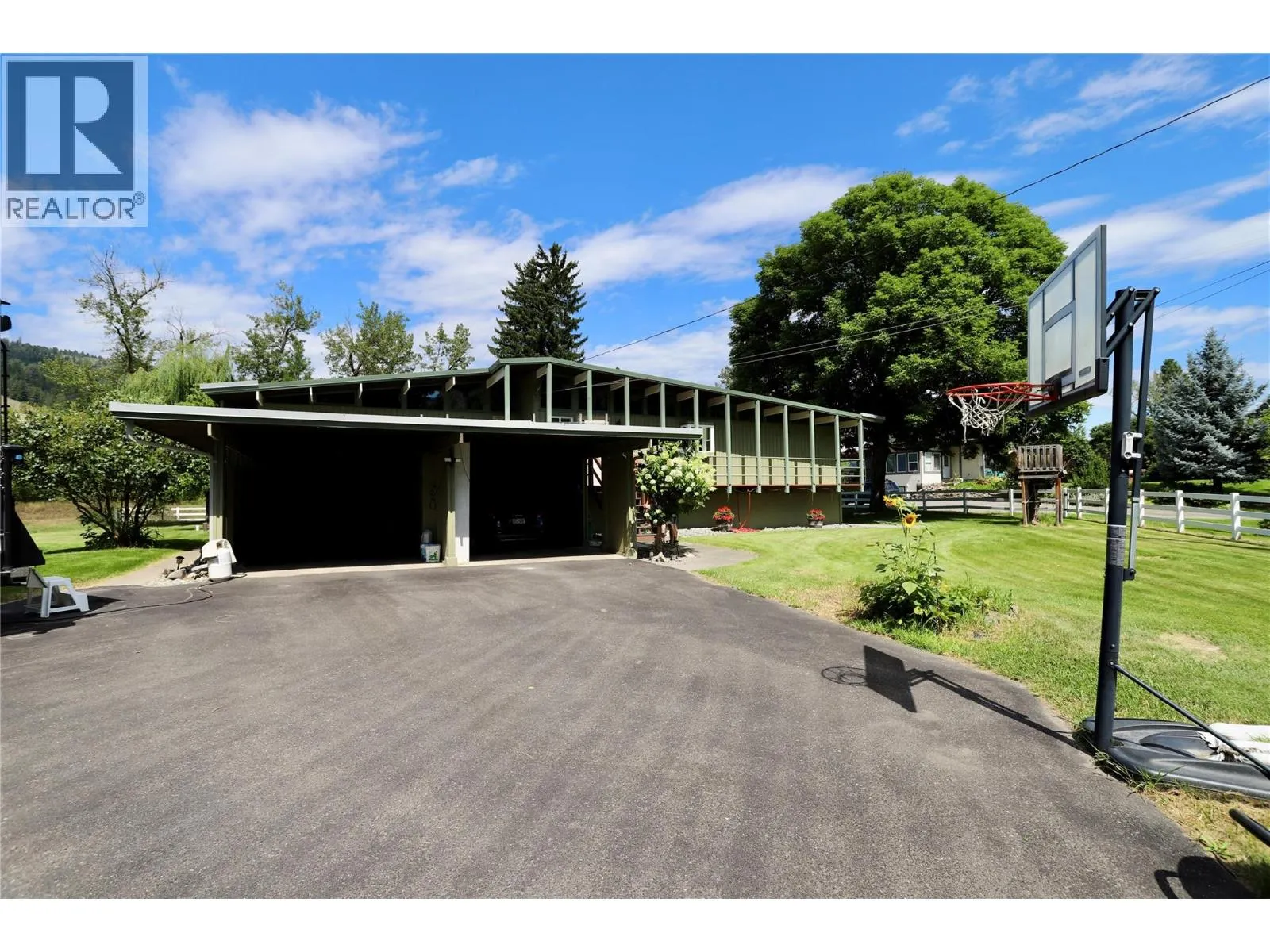 House for rent: 120 Arab Run Road, Kamloops, British Columbia V2H 1M4