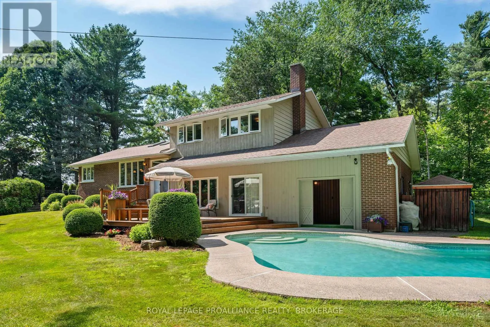 House for rent: 120 Cross Cemetery Road, Leeds and the Thousand Islands, Ontario K0E 1L0