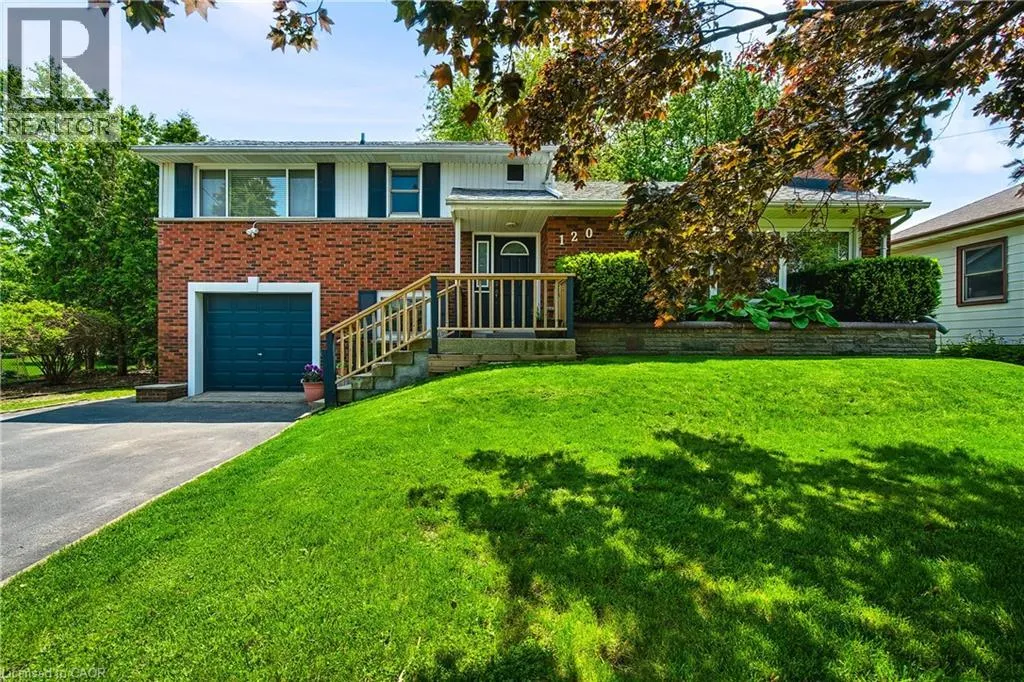 House for rent: 120 June Street, Hamilton, Ontario L9A 2R9