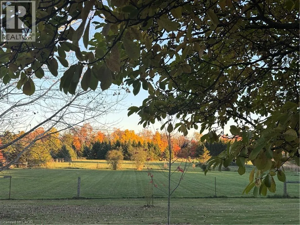 House for rent: 120 Pauline Johnson Road, Caledonia, Ontario N3W 2G9