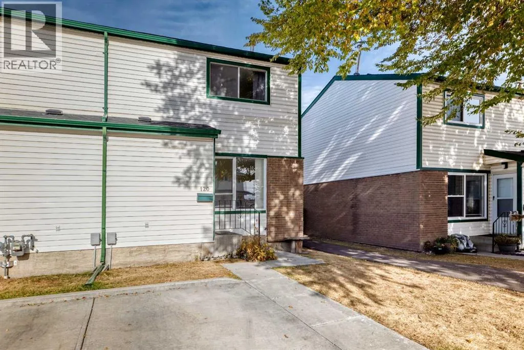 Row / Townhouse for rent: 120 Pennsylvania Road Se, Calgary, Alberta T2A 4Y8