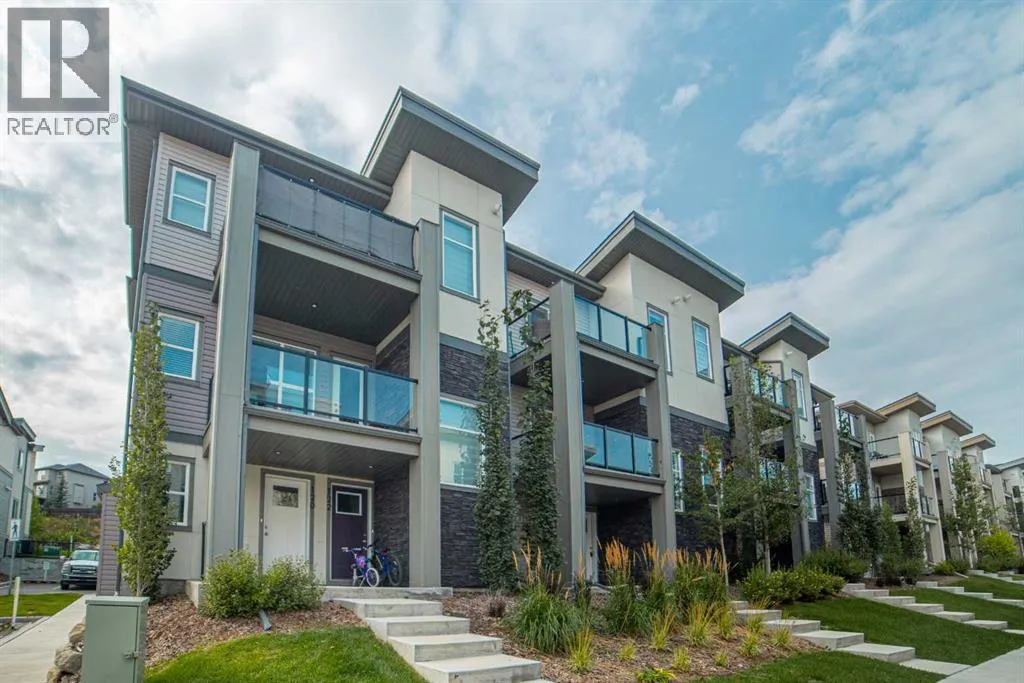 Row / Townhouse for rent: 120 Spring Creek Common Sw, Calgary, Alberta T3H 6E2