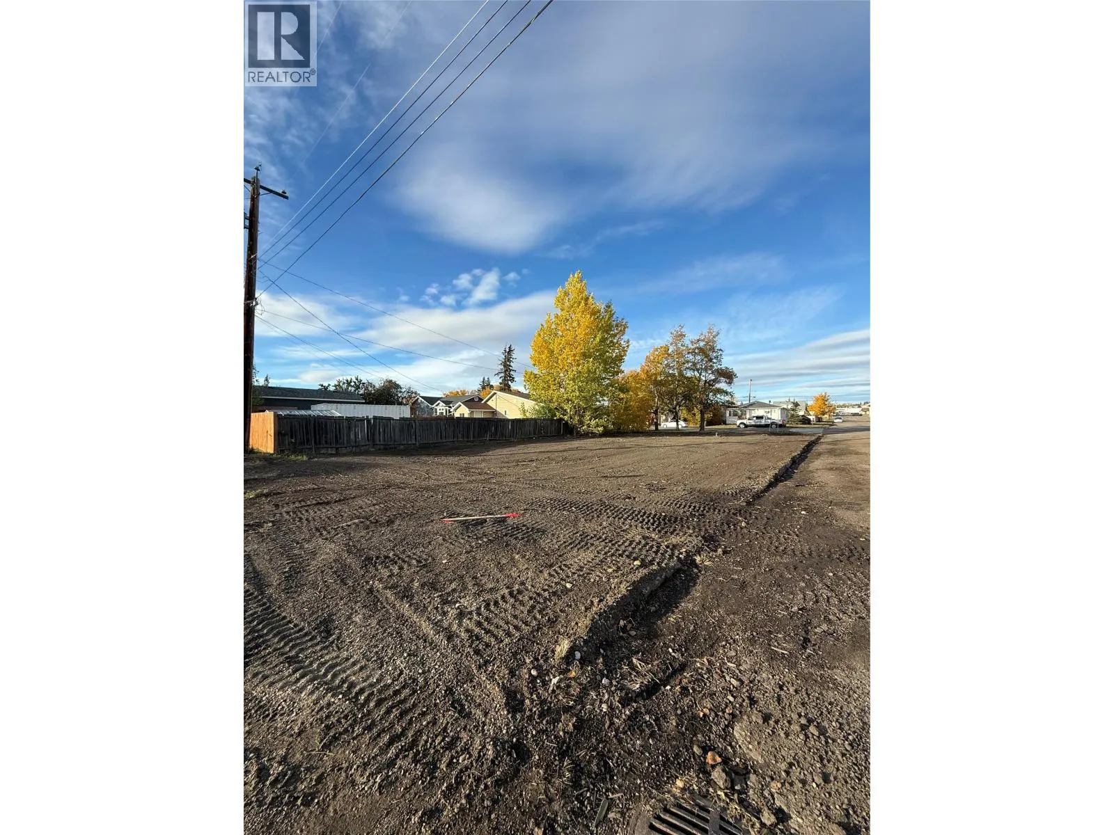 Other for rent: 1201 105 Avenue, Dawson Creek, British Columbia V1G 2L8