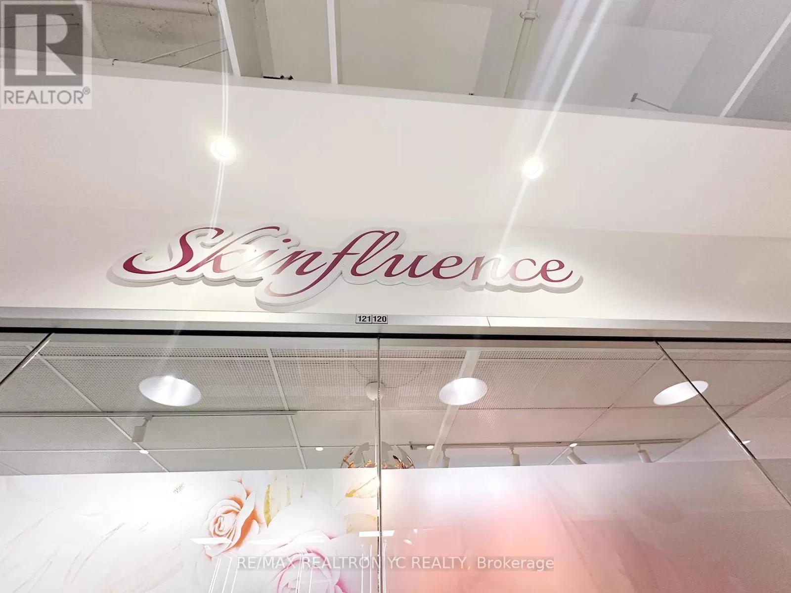 Retail for rent: 120-121 - 7181 Yonge Street, Markham, Ontario L3T 0C7