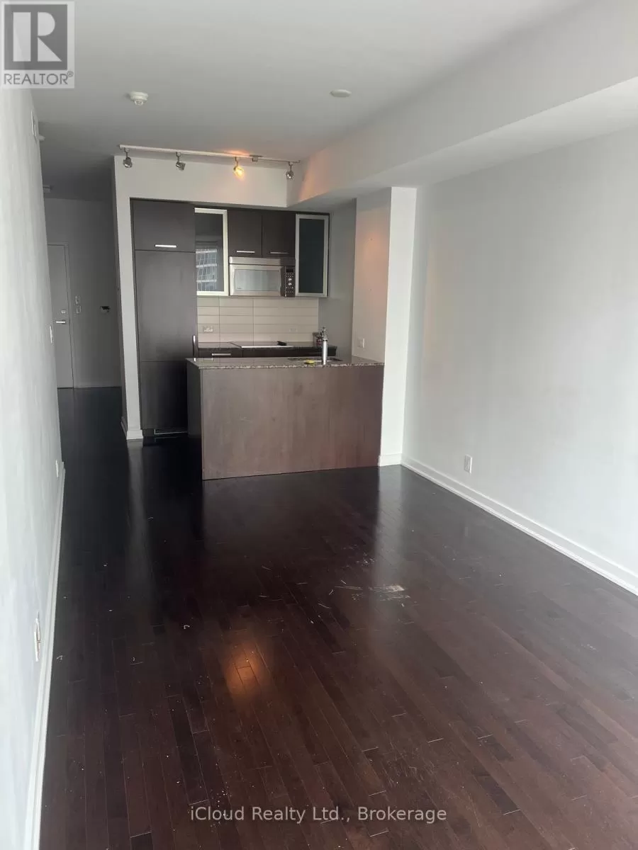 Apartment for rent: 1203 - 12 York Street, Toronto, Ontario M5J 0A9