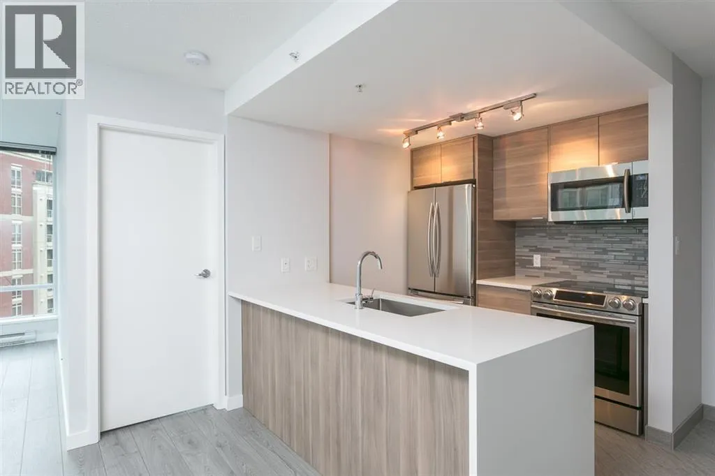 Apartment for rent: 1203 788 Hamilton Street, Vancouver, British Columbia V6B 0E9