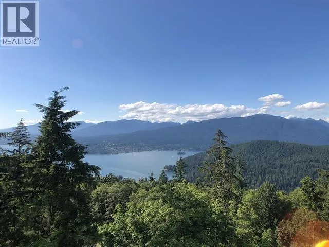 Apartment for rent: 1203 9060 University Crescent, Burnaby, British Columbia V5A 0E1