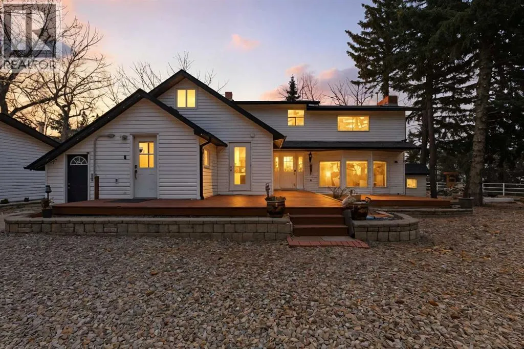 House for rent: 12040 338 Avenue E, Rural Foothills County, Alberta T1s 1a2