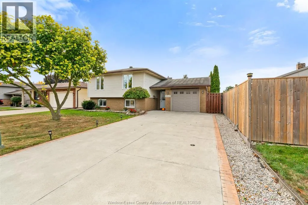 House for rent: 12049 Orchard Drive, Tecumseh, Ontario N8N 4A1