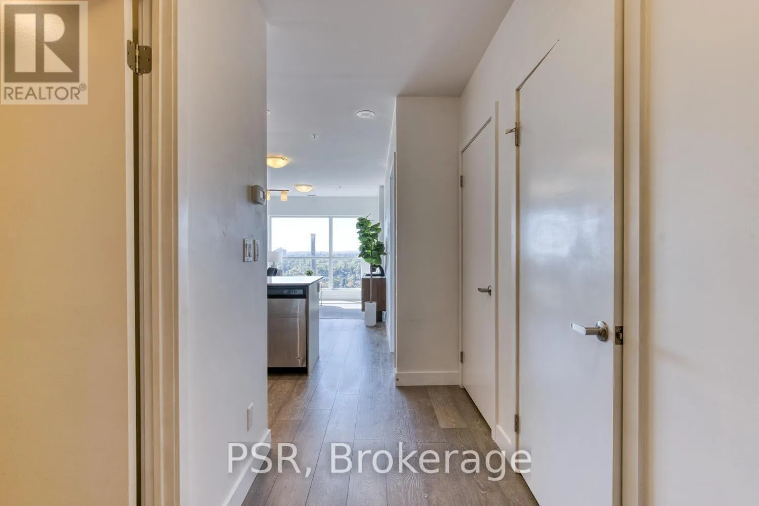 Apartment for rent: 1205 - 1 Victoria Street S, Kitchener, Ontario N2G 0B5