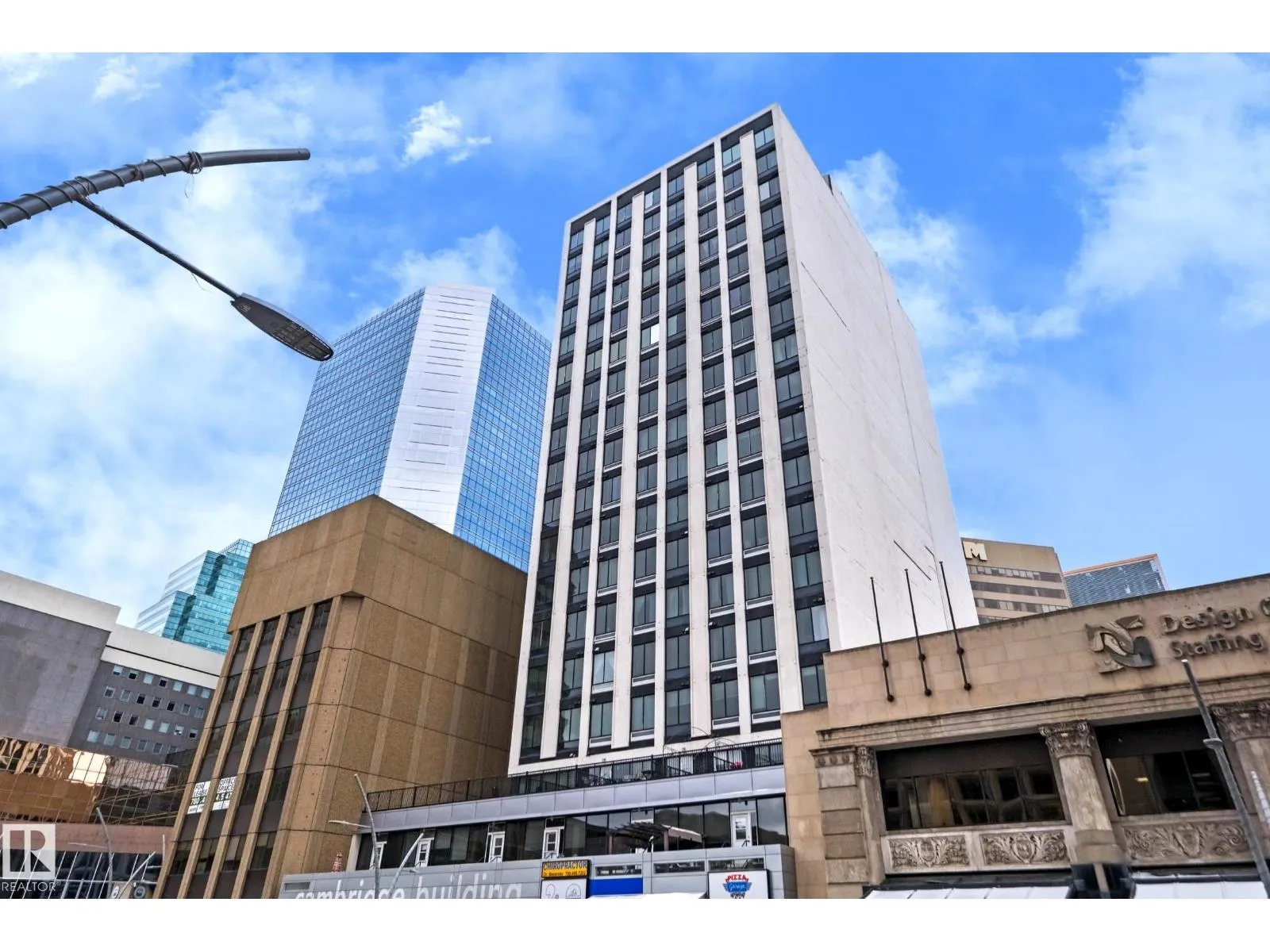 Apartment for rent: #1205 10024 Jasper Av Nw, Edmonton, Alberta T5J 1R9