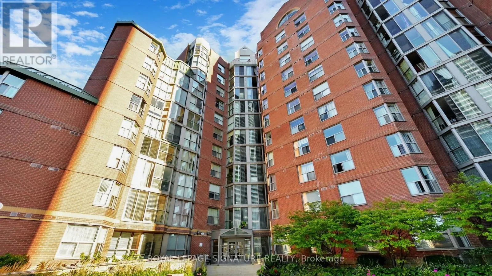 Apartment for rent: 1205 - 5795 Yonge Street, Toronto, Ontario M2M 4J3