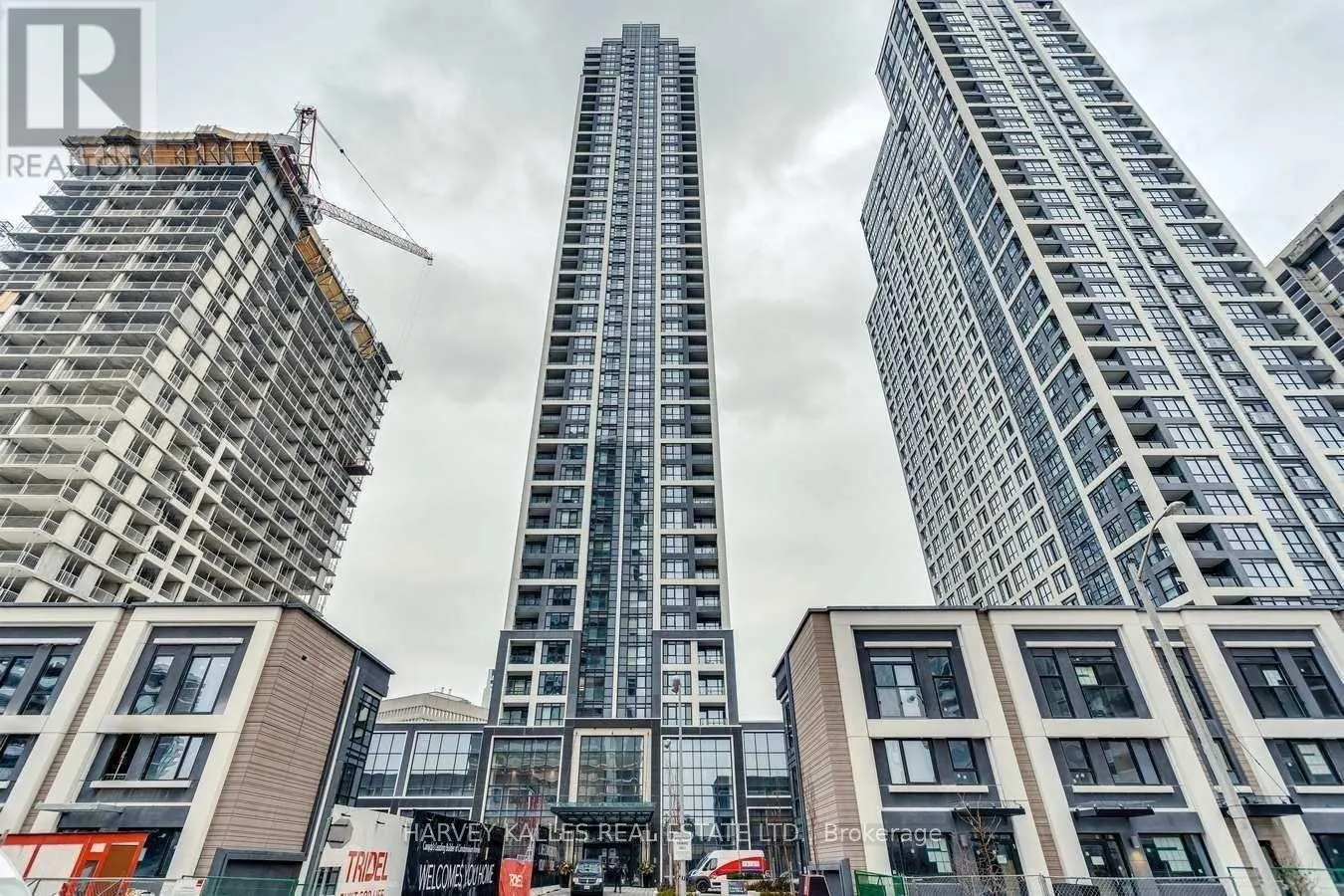 Apartment for rent: 1206 - 7 Mabelle Avenue, Toronto, Ontario M9A 4X7