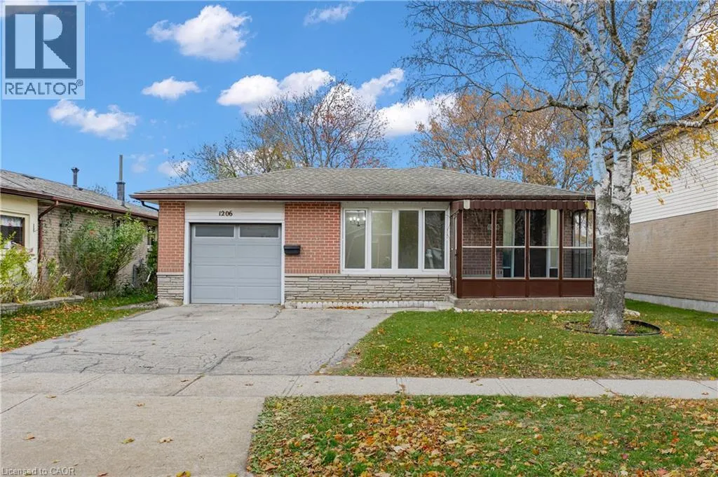 House for rent: 1206 Valentine Drive, Cambridge, Ontario N3H 2N8