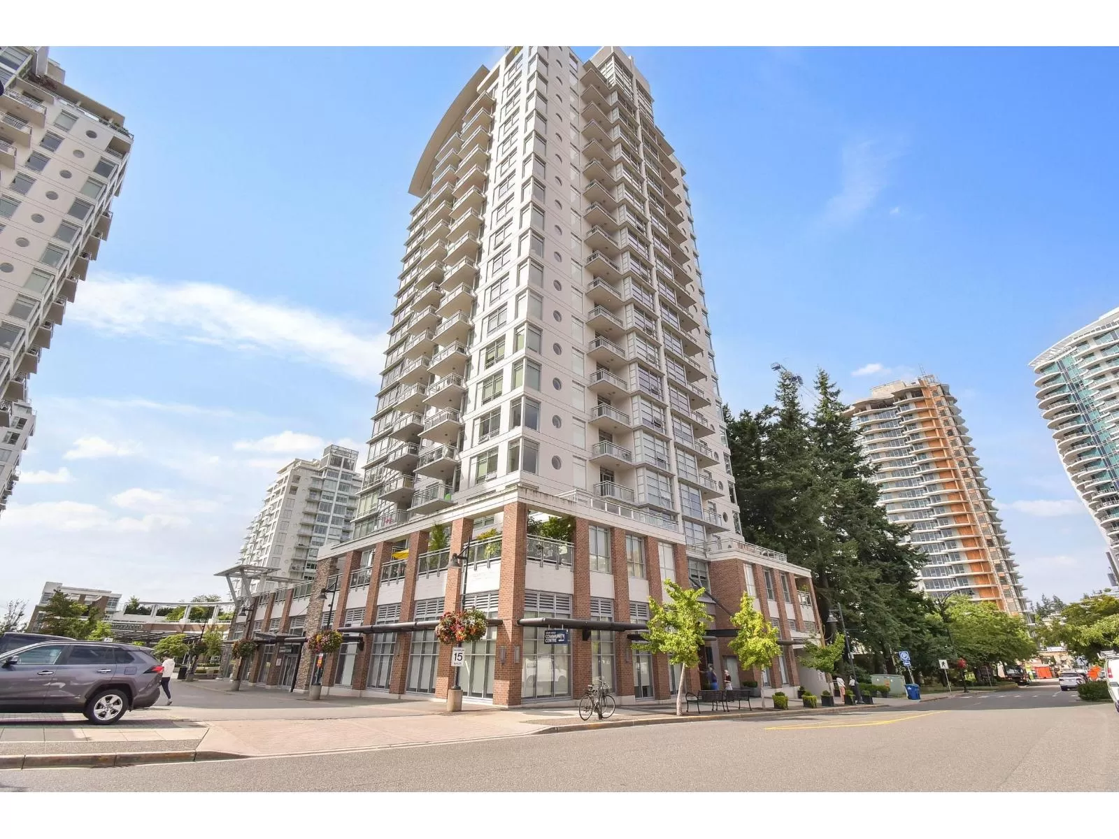 Apartment for rent: 1207 15152 Russell Avenue, White Rock, British Columbia V4B 0A3