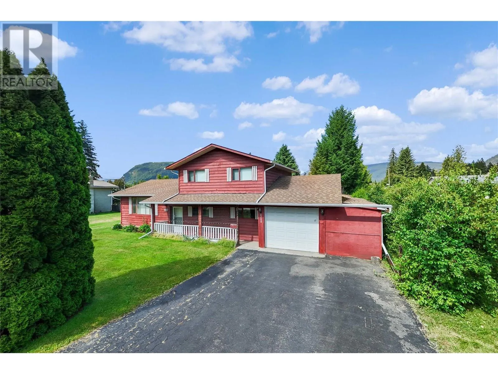 House for rent: 1208 Sherlock Road, Sicamous, British Columbia V0E 2V1