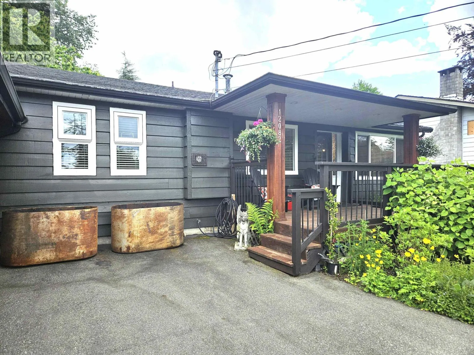 House for rent: 12082 261 Street, Maple Ridge, British Columbia V2W 2A6