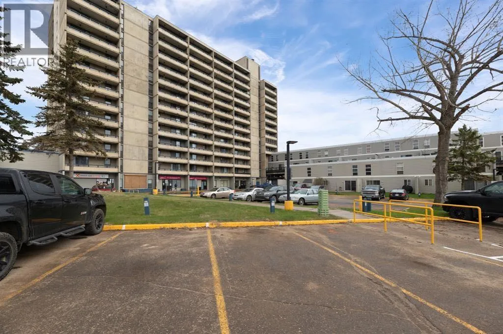 Apartment for rent: 1209, 11721 Macdonald Drive, Fort McMurray, Alberta T9H 4H1