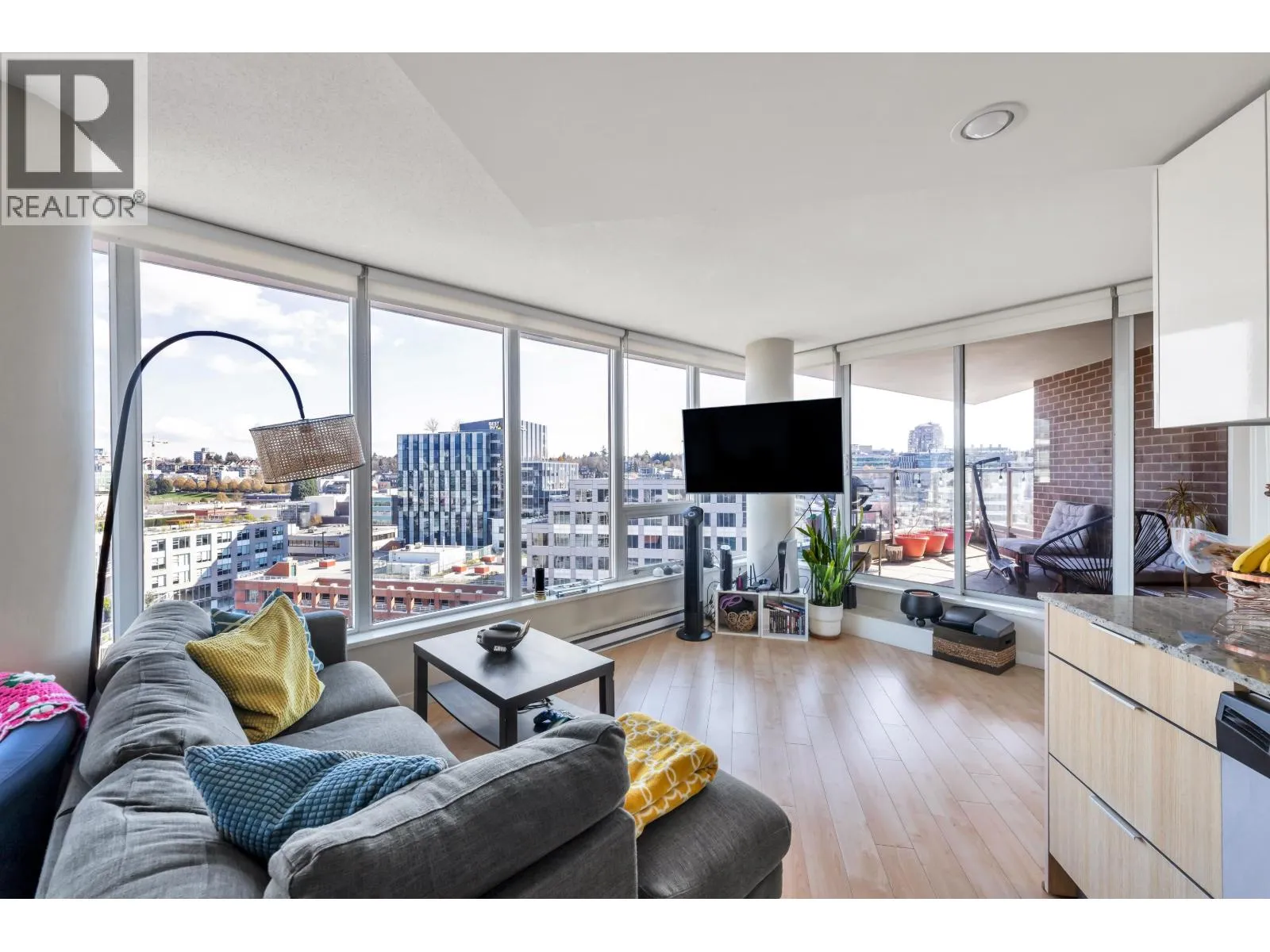 Apartment for rent: 1209 445 W 2nd Avenue, Vancouver, British Columbia V5Y 0E8