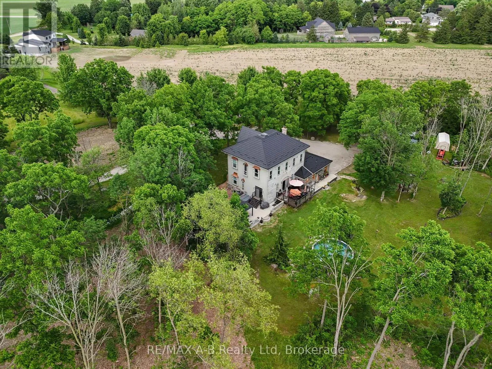 House for rent: 12096 Gale Road, North Middlesex, Ontario N0M 1A0