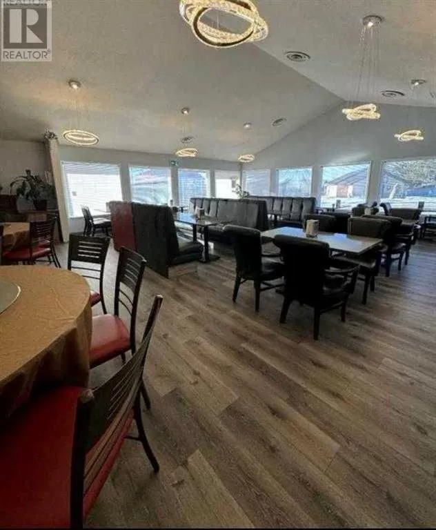 121 2 Street W, Cremona, Alberta T0M 0R0