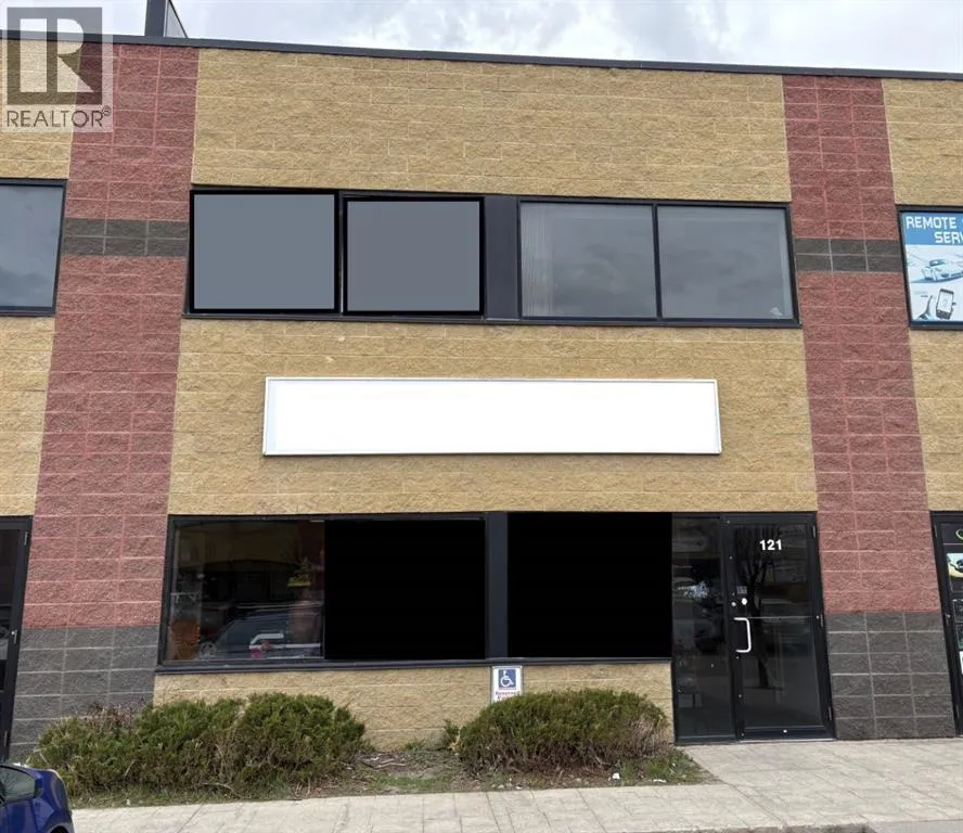 Retail for rent: 121, 7 Westwinds Crescent Ne, Calgary, Alberta T3J 5H2