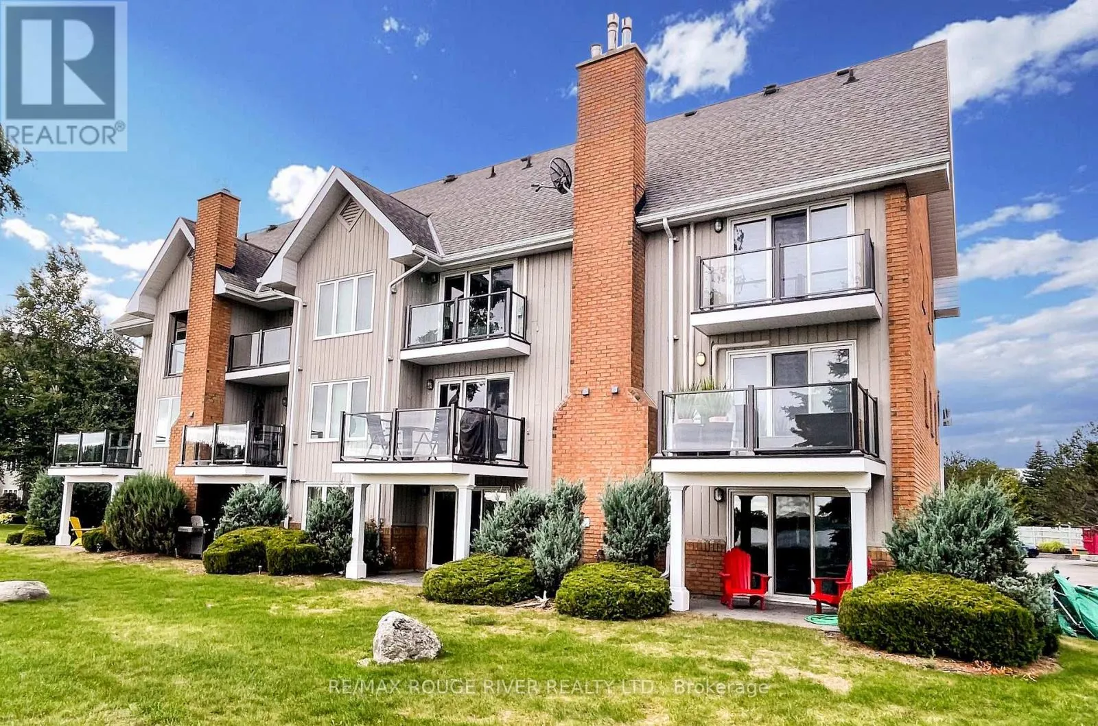 121 - 8 Ramblings Way Se, Collingwood, Ontario L9Y 5S3