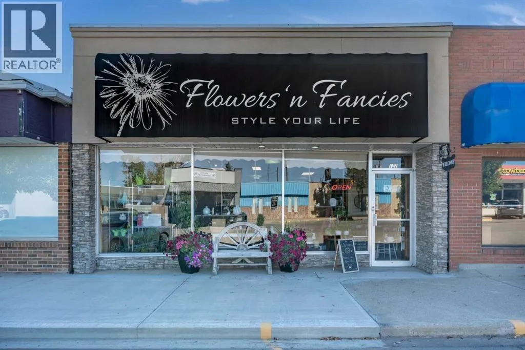 121 Centre Street, Vulcan, Alberta T0L 2B0