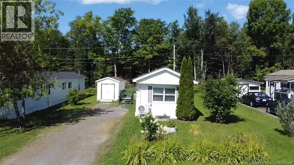 House for rent: 121 Eastwood Street, Fredericton, New Brunswick E3B 6P7