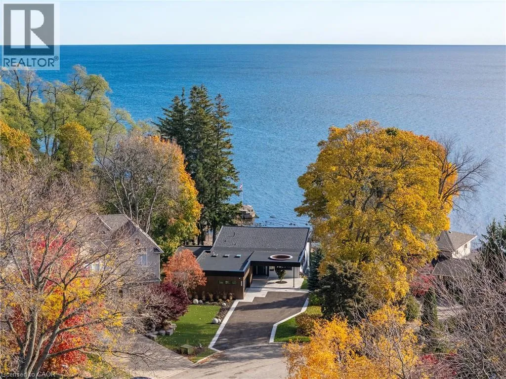 House for rent: 121 Edgecliffe Place, Burlington, Ontario L7L 3Z2