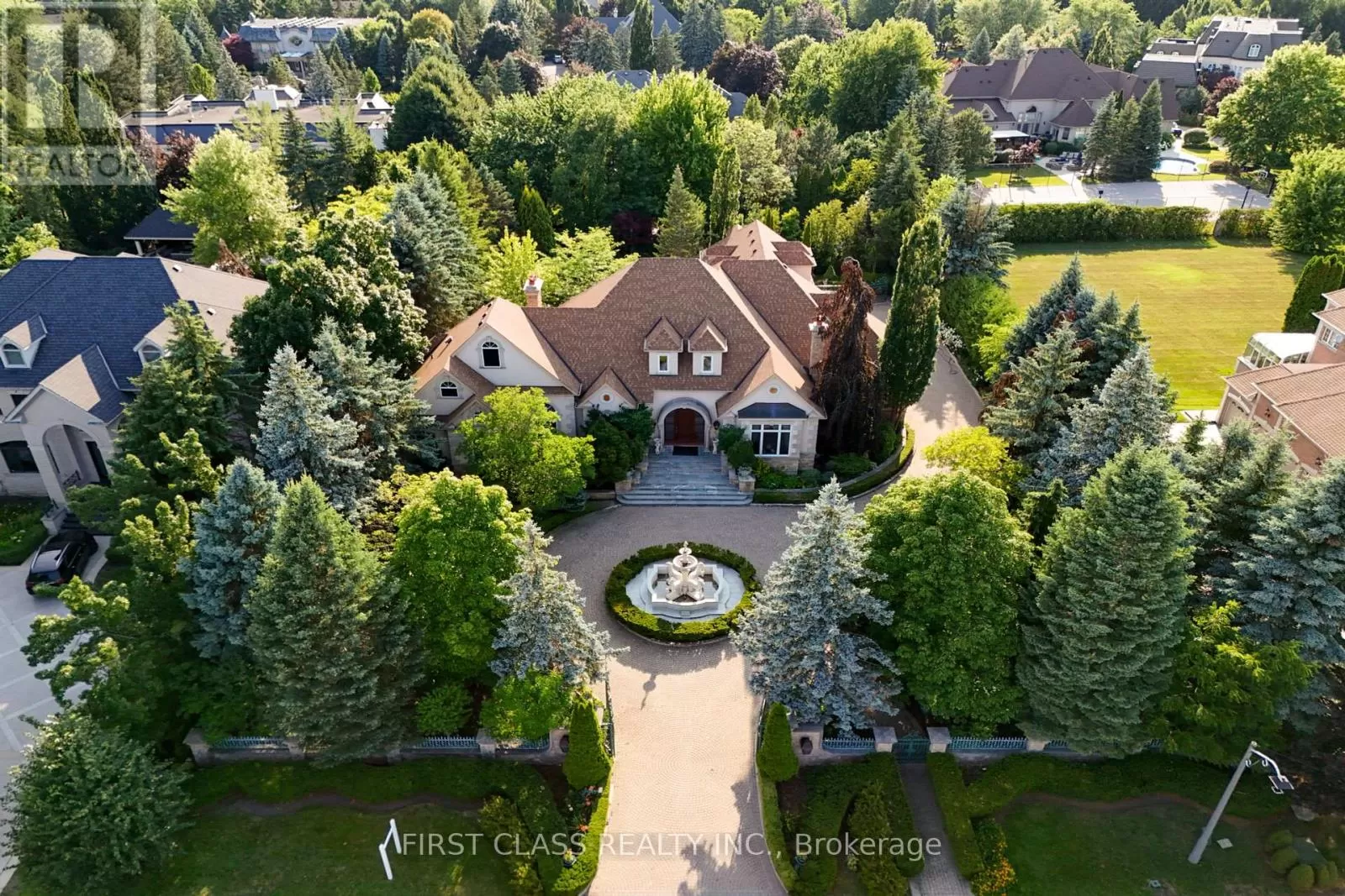 House for rent: 121 Flatbush Avenue, Vaughan, Ontario L4L 8K1