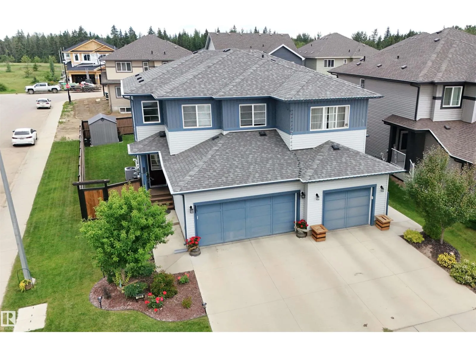 Duplex for rent: 121 Harvest Ridge Dr, Spruce Grove, Alberta T7X 0V9