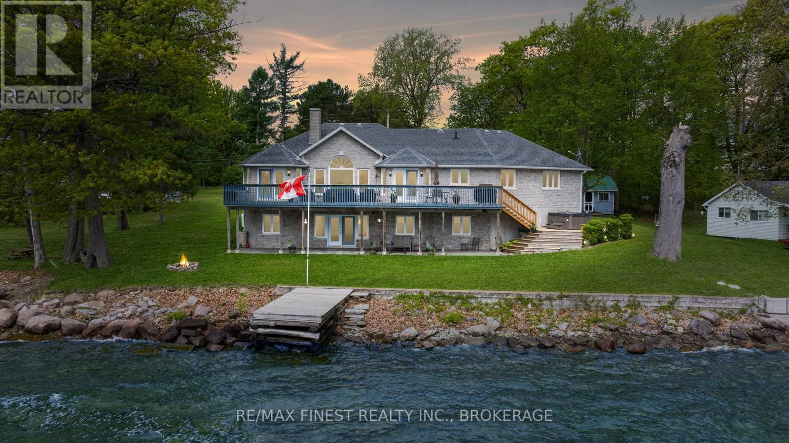 House for rent: 121 Hickory Lane, Frontenac Islands, Ontario K0H 2Y0