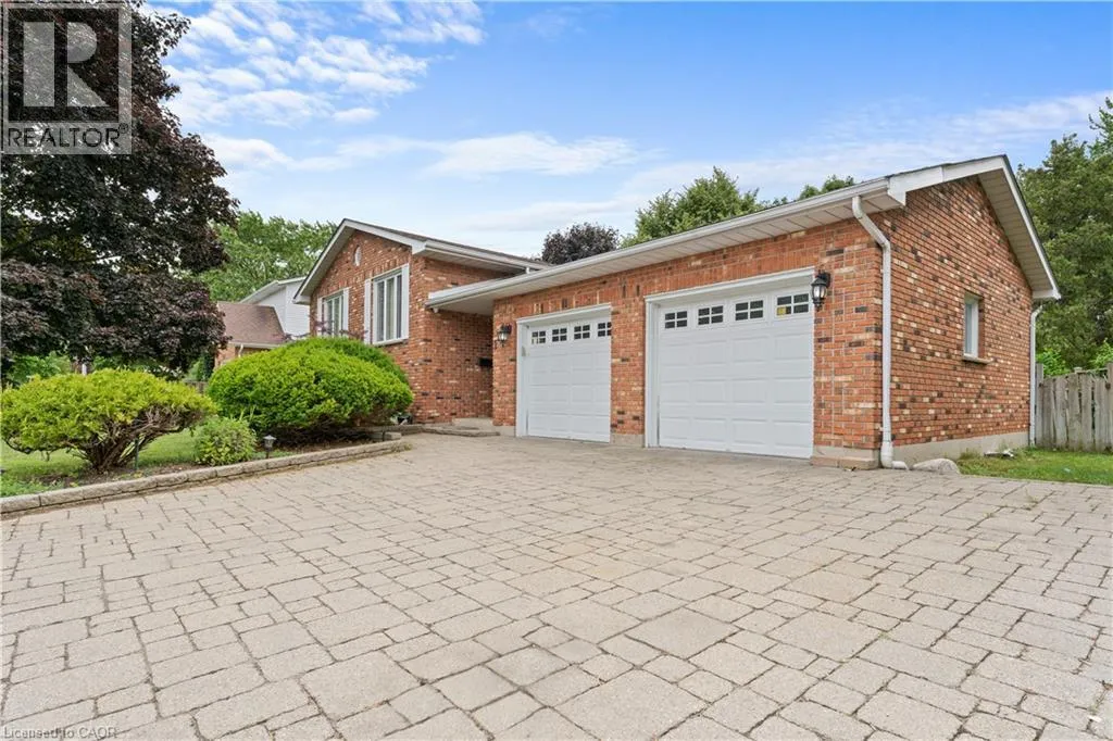 House for rent: 121 Tollgate Road, Brantford, Ontario N3R 4Z9