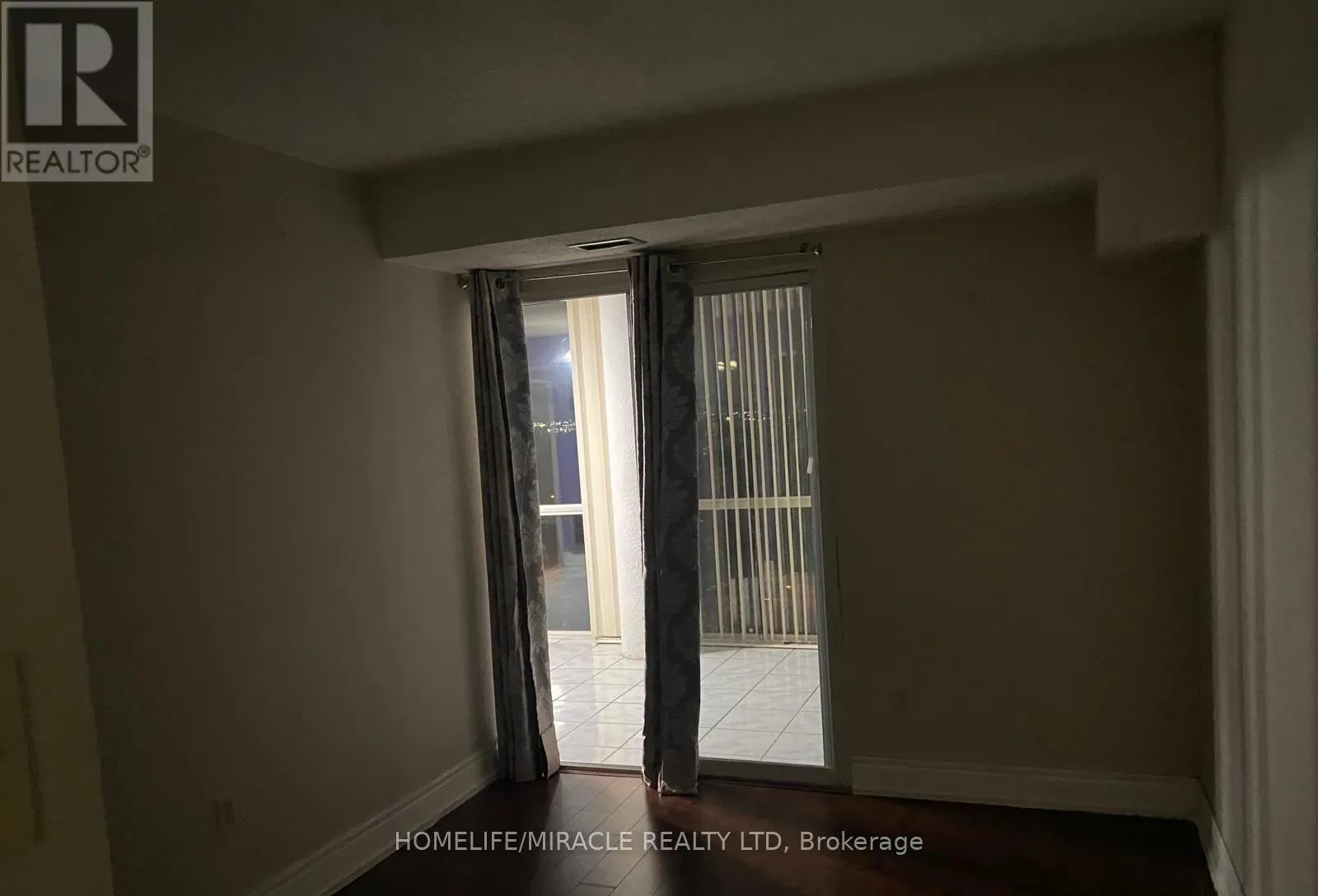 Apartment for rent: 1210 - 21 Markbrook Lane, Toronto, Ontario M9V 5E4