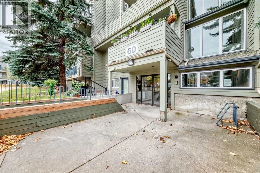 Apartment for rent: 1210, 60 Glamis Drive Sw, Calgary, Alberta T3E 6T5