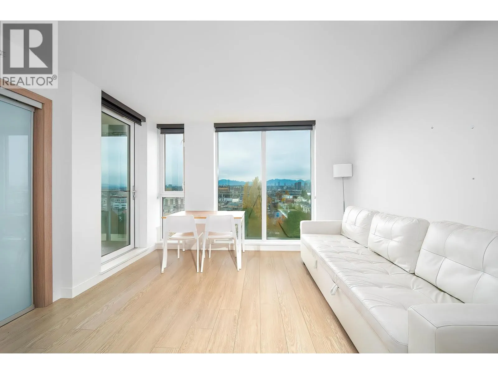 Apartment for rent: 1210 8988 Patterson Road, Richmond, British Columbia V6X 0R2