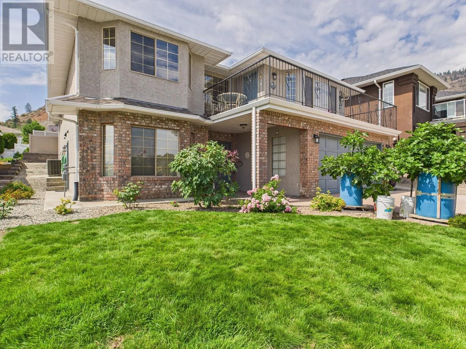 House for rent: 12102 Golf Course Drive, Osoyoos, British Columbia V0H 1V4