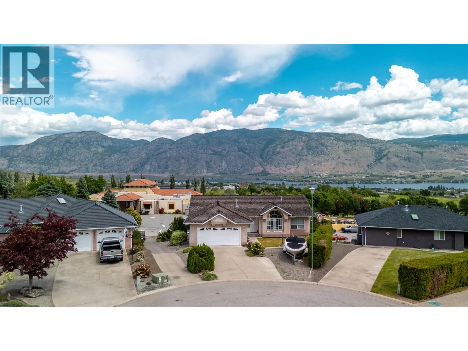 House for rent: 12113 Glen Abbey Court, Osoyoos, British Columbia V0H 1V4