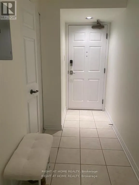 Apartment for rent: 1212 - 120 Grant Carman Drive, Ottawa, Ontario K2E 1C8