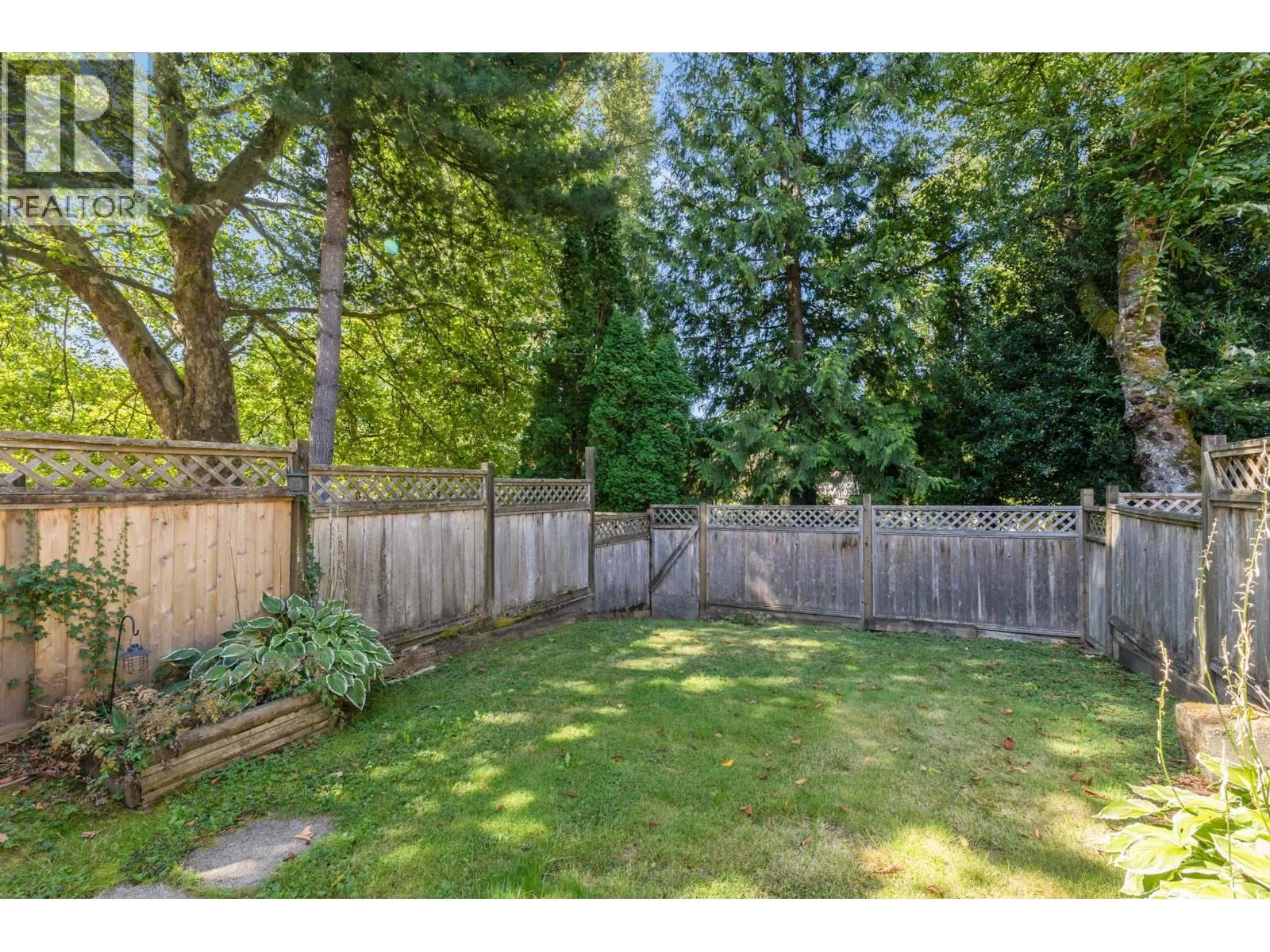 Row / Townhouse for rent: 12123 Schmidt Crescent, Maple Ridge, British Columbia V2X 8A2