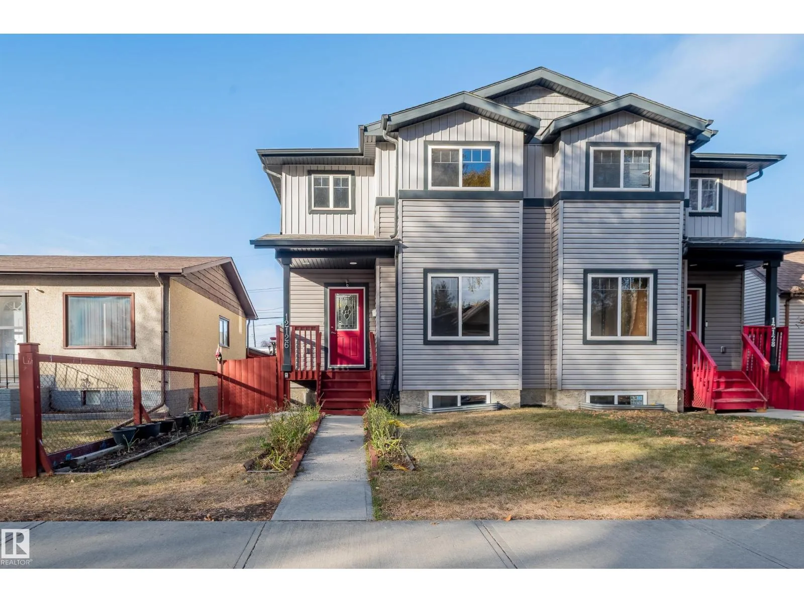 Duplex for rent: 12126 65 St Nw, Edmonton, Alberta T5W 4L8