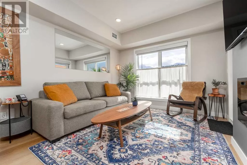 Apartment for rent: 1215, 200 2 Avenue, Dead Man's Flats, Alberta T1W 2W4