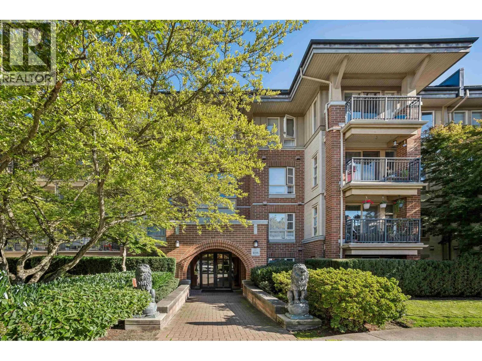 Apartment for rent: 1215 5115 Garden City Road, Richmond, British Columbia V6X 4H6