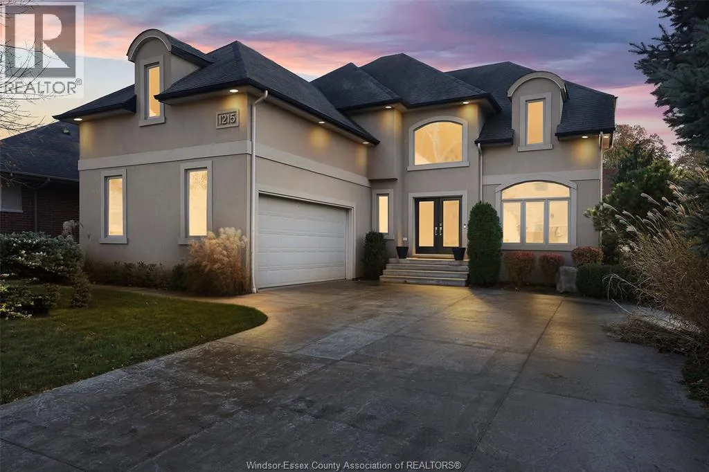 House for rent: 1215 Lyons, LaSalle, Ontario N9J 3Y6