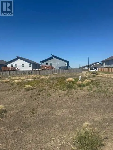 122, 11850 84 Avenue, Grande Prairie, Alberta T8W 0M4