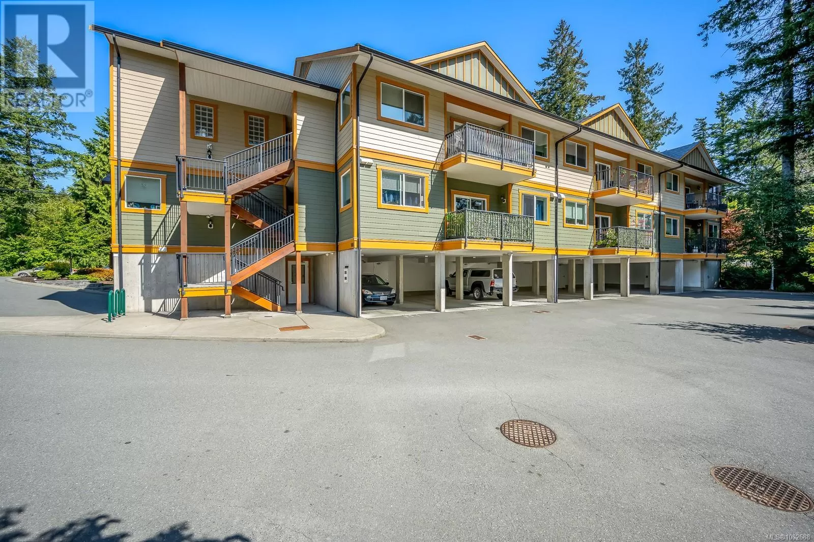 Apartment for rent: 122 1577 Dingwall Rd, Courtenay, British Columbia V9N 3S8