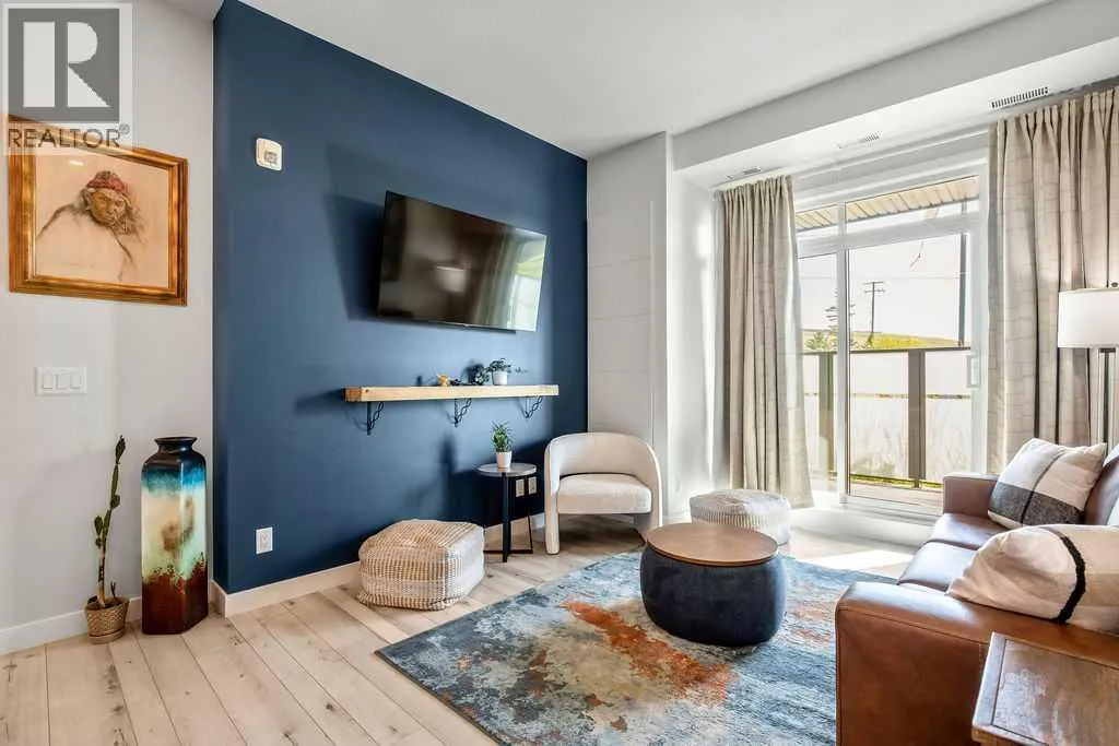 Apartment for rent: 122, 255 Les Jardins Park, Calgary, Alberta T2C 5W9