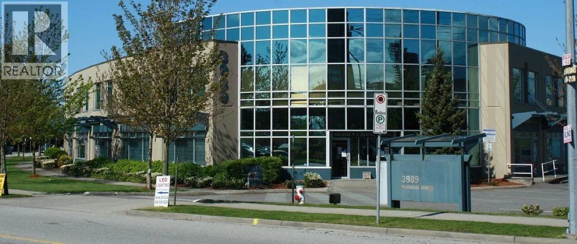 122 3989 Henning Drive, Burnaby, British Columbia V5C 6P8