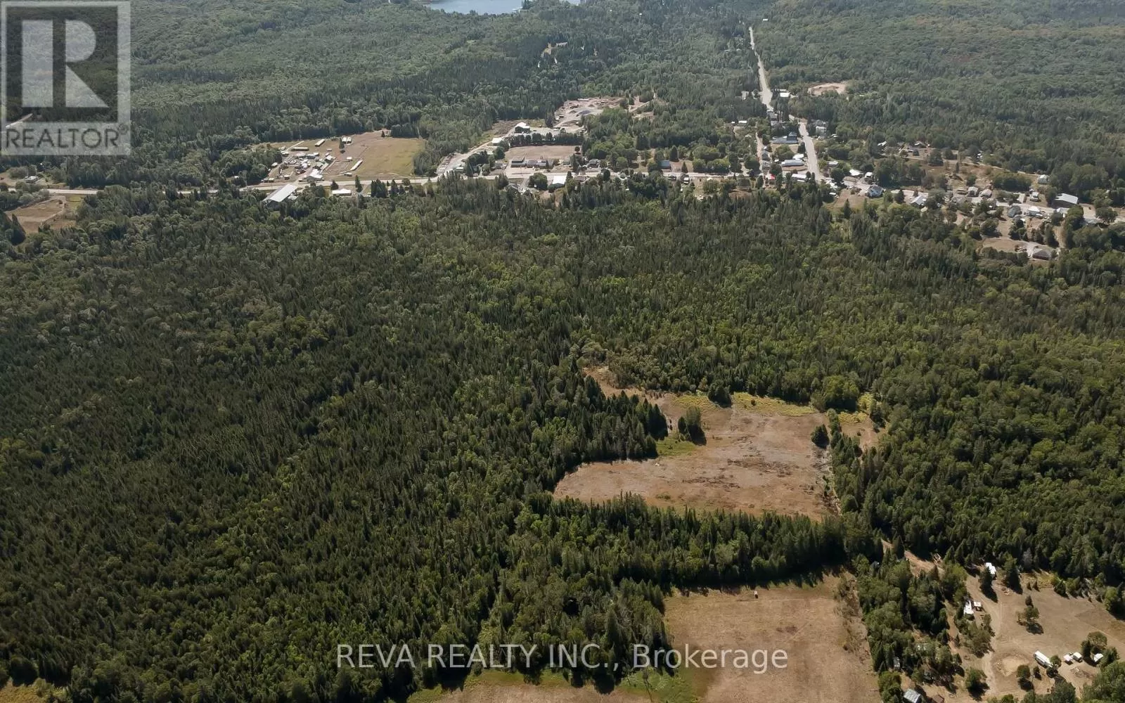 122 Albert Road, Wollaston, Ontario K0L 1P0